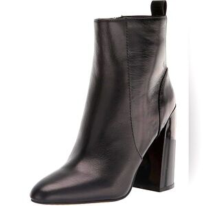 Vince Camuto Enverna Bootie